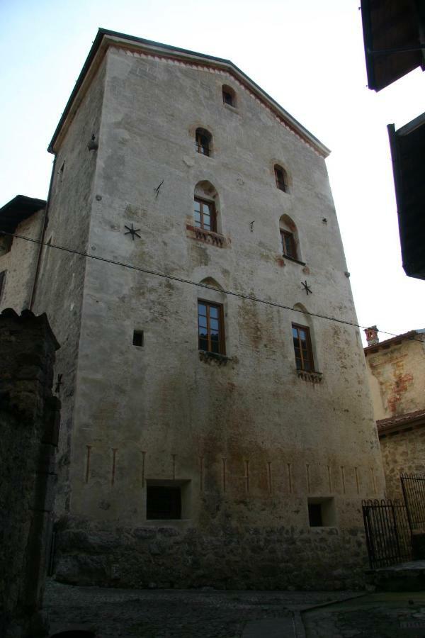 Casa Torre Bed & Breakfast Ono Degno Exterior photo